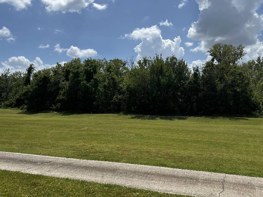 195 Fairway Circle a Winter Haven, FL Mobile or Manufactured Home for Sale